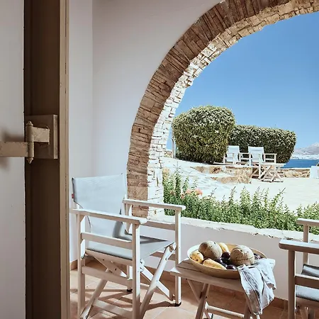 Naxos Magic Village 3*