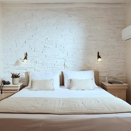 Naxos Magic Village 3*