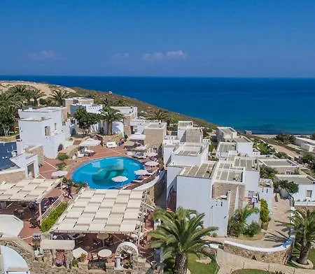 Otel Naxos Magic Village