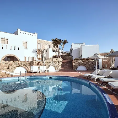 Naxos Magic Village Ξενοδοχείο