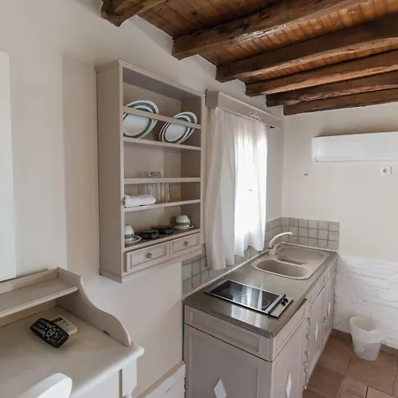 纳克索斯魔法村酒店 斯泰里达