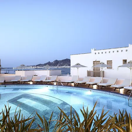 纳克索斯魔法村酒店 3*