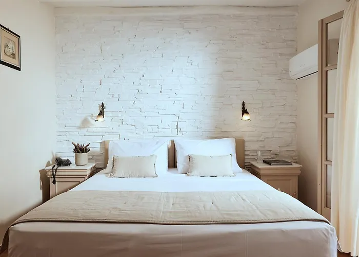 Naxos Magic Village 3*